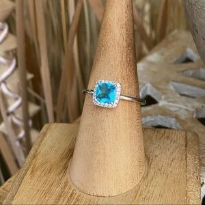 Blue Topaz & Cubic Zirconia Sterling Silver Ring Size 8.5